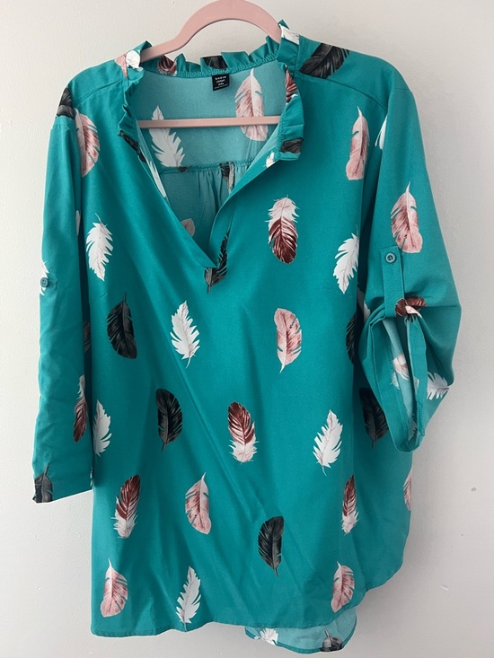 SHEIN Tops - SHEIN Teal Feather-Print V-Neck Roll-Tab Tunic